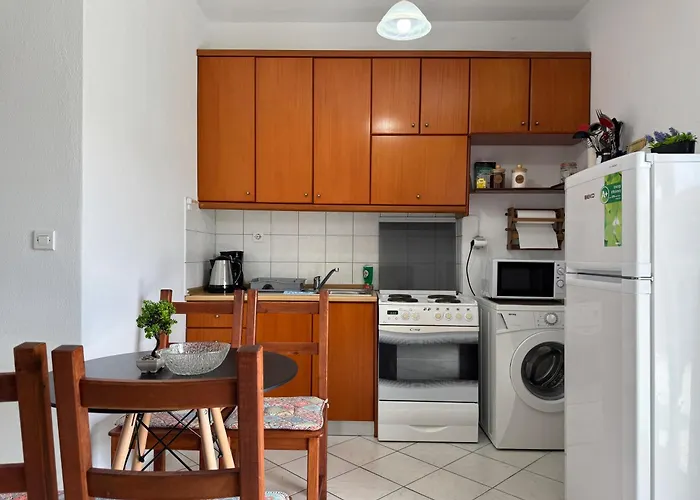 White Apartment - Thassos Town
